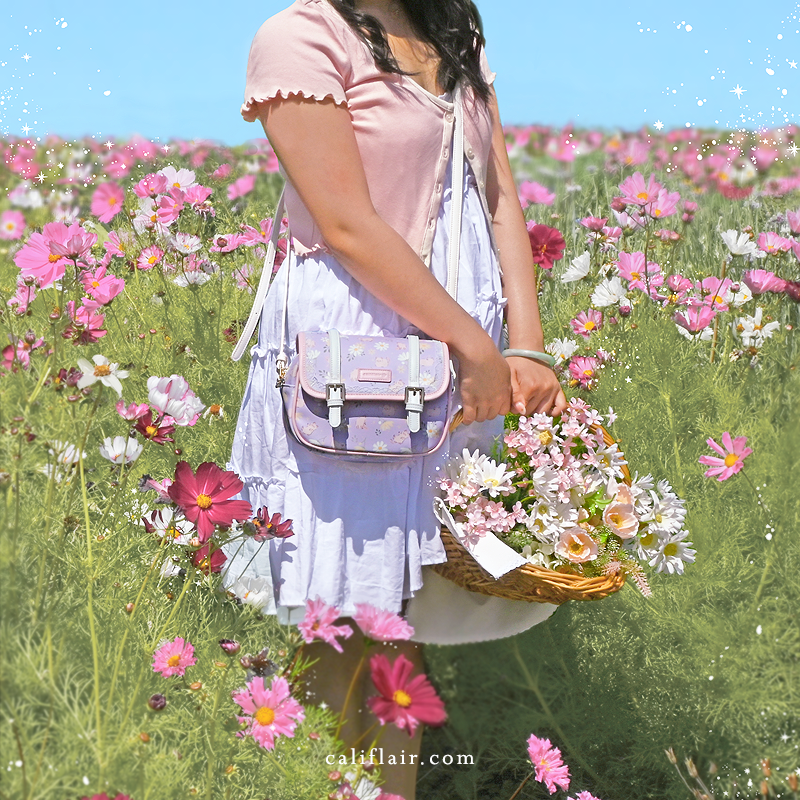 Daisy Kitty Crossbody Bag (Lilac)